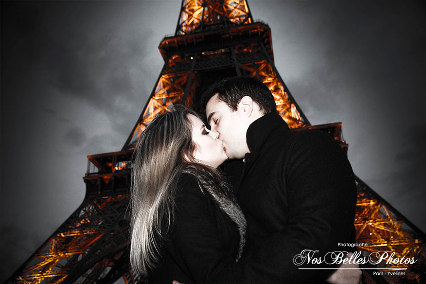 Photographe séance photo de couple Paris
